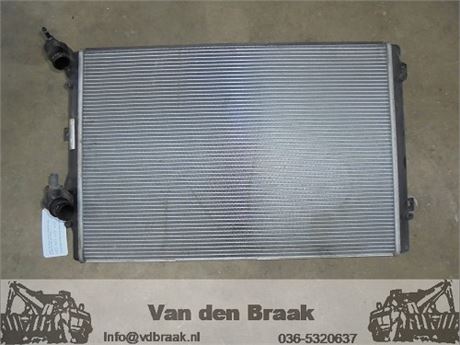Volkswagen Passat 1.8 TFSi 2009-2010 Radiateur