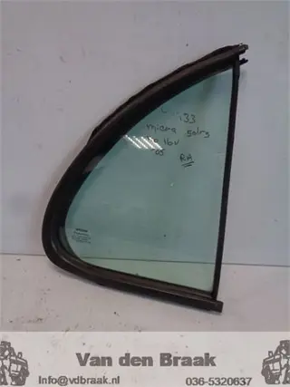 Nissan Micra K12 5 drs 2003-2011 Scheerraam rechts achter