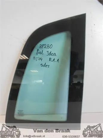 Fiat Idea 2004-2009 Driehoekraam rechts achter