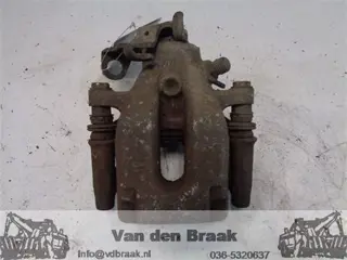 Peugeot 307 2001-2007 Remklauw rechts achter