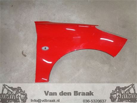 Peugeot 206+ 2009-2012 Scherm rechts voor