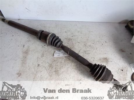 Volvo V50 1.8 16V  2004-2009 Aandrijfas rechts voor