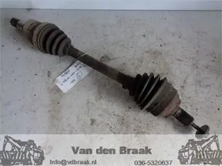 Volvo V50 1.8 16V  2004-2009 Aandrijfas links voor