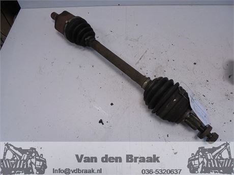 Volkswagen Passat 1.6 FSi 2005-2009 Aandrijfas links voor