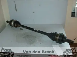 BMW 1-serie F20 116D 1.6 2011-2015 Aandrijfas rechts