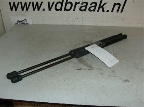 Volkswagen Passat Variant 2005-2010 Gasveren achterklep