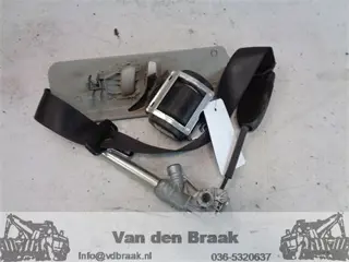 Opel Corsa 3drs 2006-2011 Gordelspanner links voor