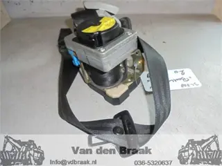Volkswagen New Beetle 1998-2005 Gordelspanner links voor