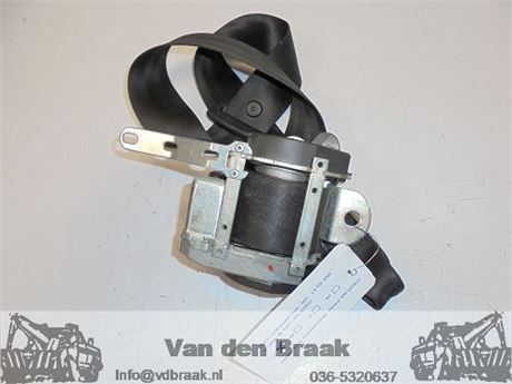 Volkswagen Polo 3 drs 2005-2009 Gordelspanner links voor