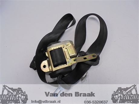 Volkswagen Polo 3 drs 2001-2005 Gordelspanner links voor
