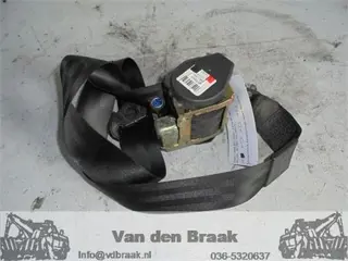 Audi A4 Sedan 2001-2005 Gordelspanner links voor