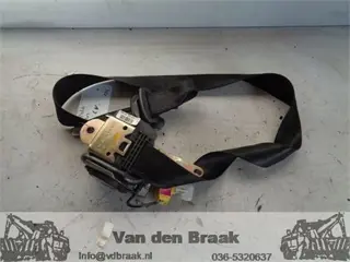 Volkswagen Polo 3 drs 2001-2005 Gordelspanner links voor