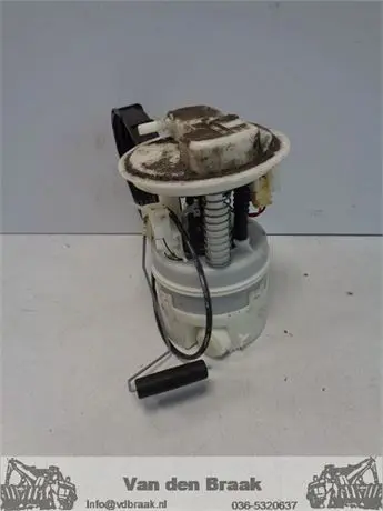 Renault Clio 1.2 16V 2005-2012 Elec. benzinepomp