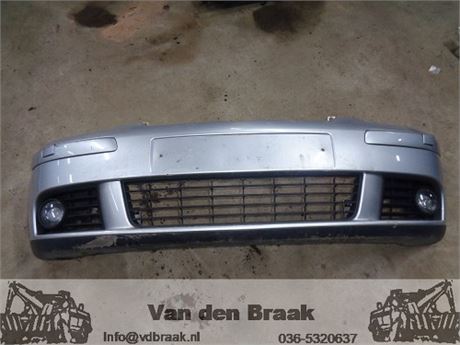 Volkswagen Golf Hatchback 2003-2008 Voorbumper (Xenon)