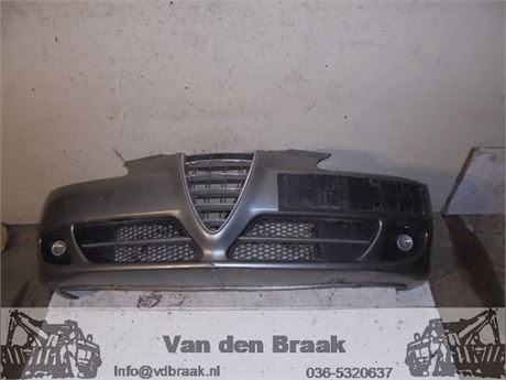 Alfa Romeo 147 2004-2010 Voorbumper met mistlampen
