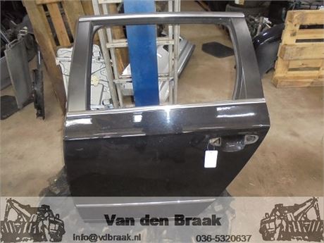 Volkswagen Passat Variant 2005-2010 Portier links achter