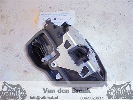 BMW 1-serie F20 2011-2015 Deurslot links achter met cv