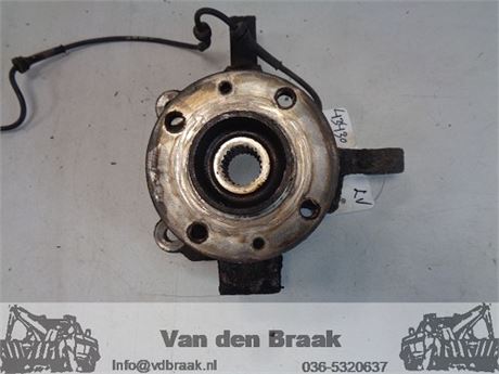 Renault Modus 1.4 2004-2008 Fusee links voor