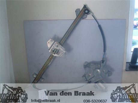 Ford Transit Connect 2002-2013 Raammechaniek rechts elect.