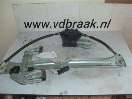 Chrysler PT Cruiser 2000-2010 Elec raammechaniek links voor