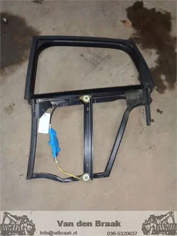 Audi A2 5 drs 2000-2005 Elec. raammechaniek links achter