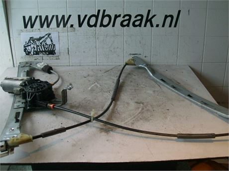 Peugeot 206 5 deurs 1998-2004 Elec. raammechaniek links voor