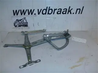 Opel Corsa-C 5 drs 2000-2006 Raammechaniek links voor hand