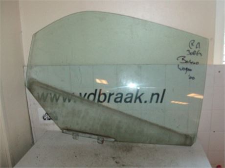 Suzuki Baleno 4 deurs 1995-2002 Portierraam rechts achter