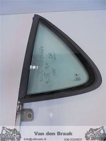 Saab 9-5 Estate 1999-2005 Scheerraam links achter