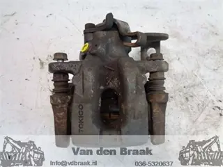 Toyota iQ 2009-2014 Remklauw links achterzijde