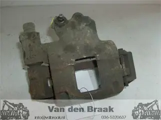 Fiat 500 2007-2015 Remklauw rechts voor