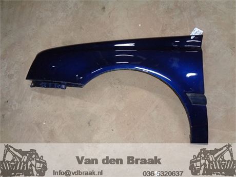 Volkswagen Golf Cabriolet 2003-2008 Scherm links voor