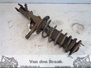 Toyota iQ 1.0 12V 2009-2014 Veerpoot links voor