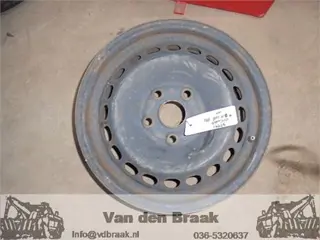 Volkswagen Passat 1996-2005 15 Inch Stalen velg