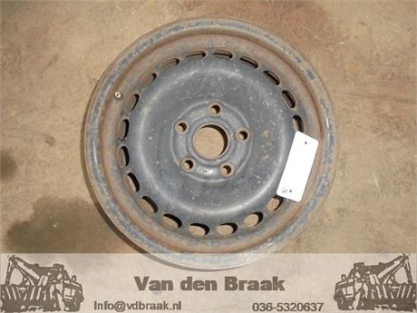 Volkswagen Passat 1996-2005 15 Inch Stalen velg