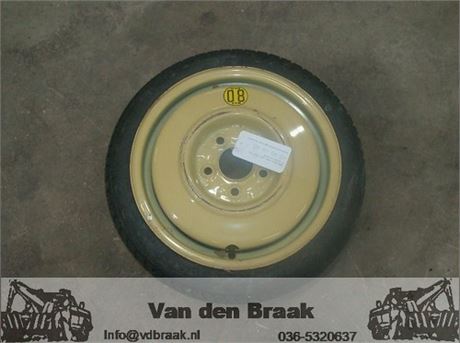 Mazda 5 2005-2010 15 inch Thuiskom wiel