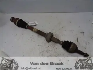 Dacia Sandero 1.6 8V 2008-2012 Aandrijfas rechts