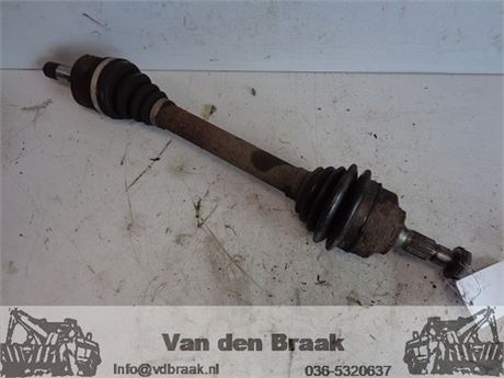 Peugeot 308 1.4 16V 2007-2013 Aandrijfas links