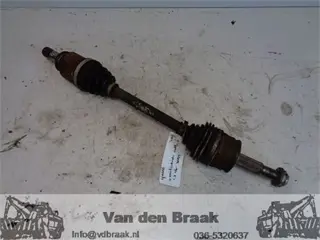 Mitsubishi Colt 1.3 16V 2004-2013 Aandrijfas links