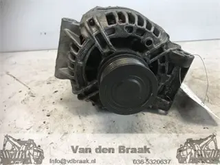 Renault Scenic 1.6 16V 1999-2003 Dynamo met vrijlooppoelie