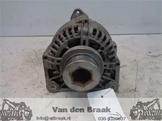 Renault (Grand) Scenic 1.6 16V 2003-2006 Dynamo