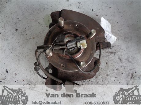 Kia Picanto 2011-2017 Fusee links voor