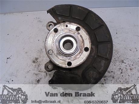 Audi A3 2003-2012 Fusee links voor