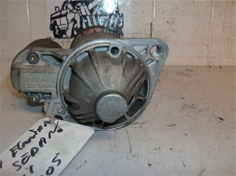 Hyundai Elantra 2.0 2000-2003 Startmotor