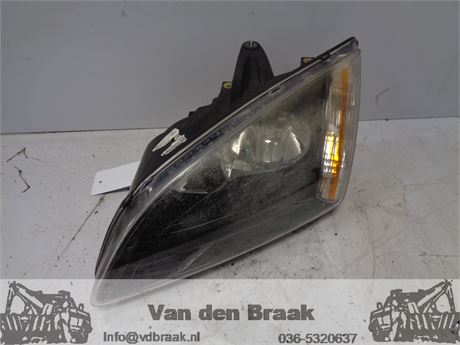 Ford Focus Hatchback 2004-2008 Koplamp links
