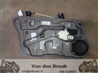 Volkswagen Golf 5dr 1997-2003 Elec. raammechaniek linksvoor