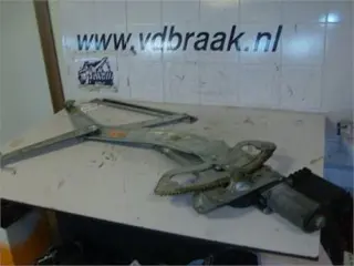 Peugeot 406 Coupe 1997-2003 Elec. raammechaniek rechts