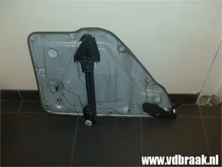 Skoda Fabia 5 drs 1998-2007 Raammechaniek rechts achter