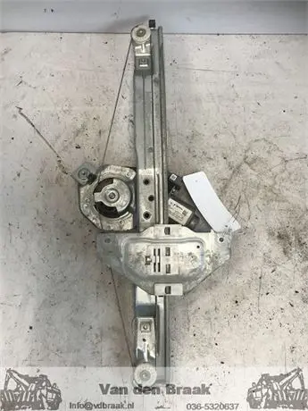 Citroen C3 5 drs 2010-2016 Elec. raammechaniek links voor