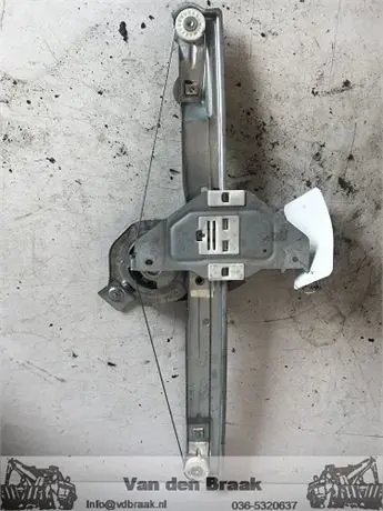 Citroen C3 5 drs 2010-2016 Elec. raammechaniek rechts voor